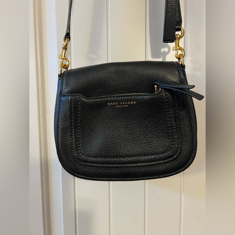 Like-new Marc Jacobs crossbody bag